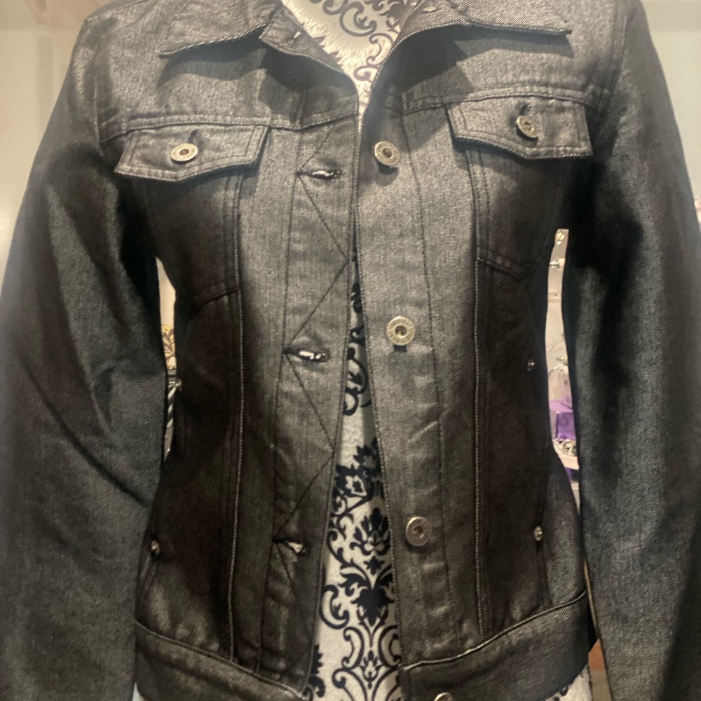 Guess Jean Jacket - Picture 3 of 5